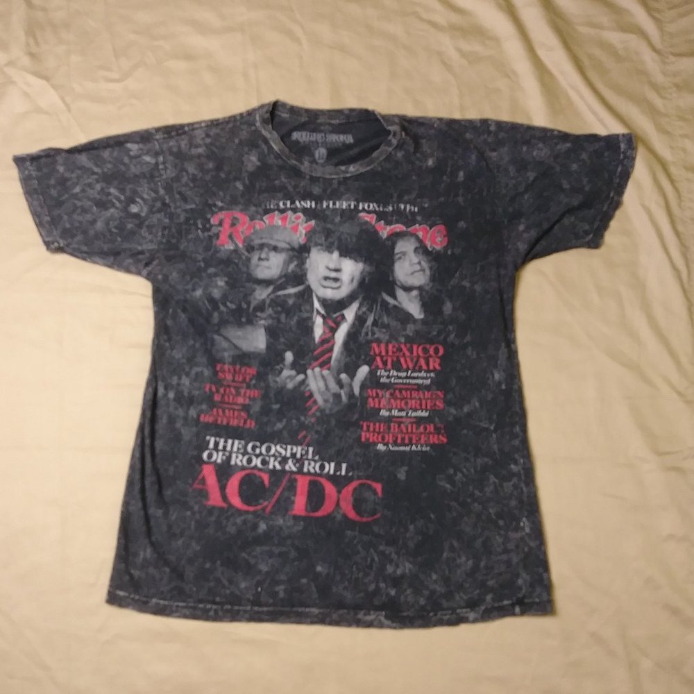 *Summer Sale* AC/DC Rolling Stone T-shirt L
